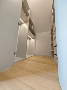 oswietlenie garderoby